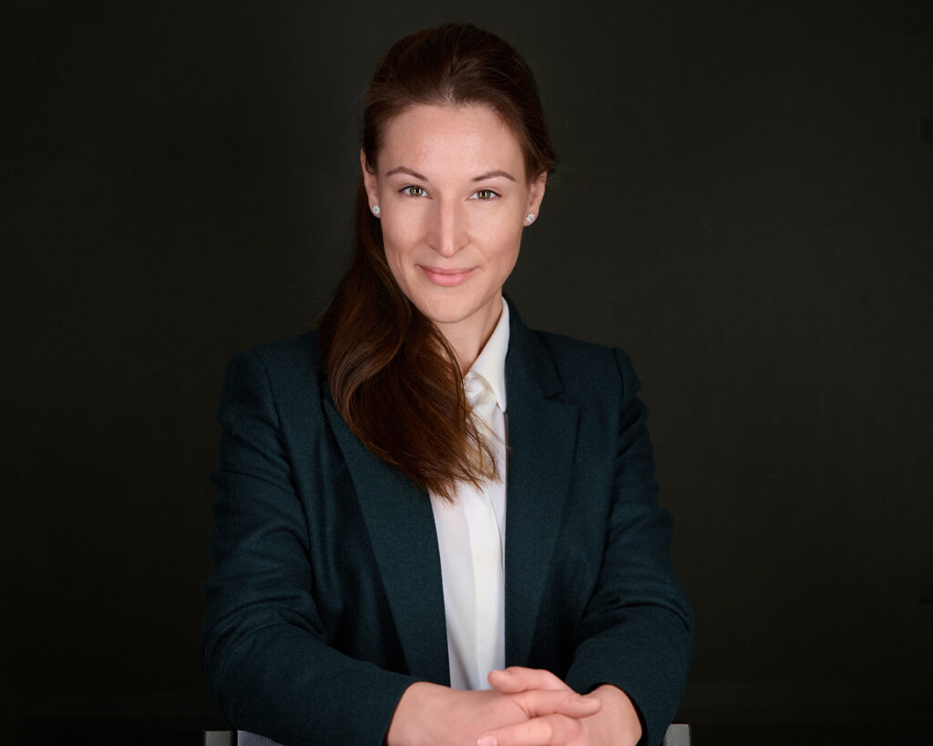 confident headshot business